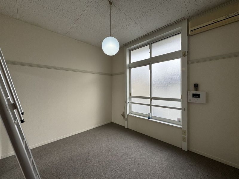 レオパレス村井 居間