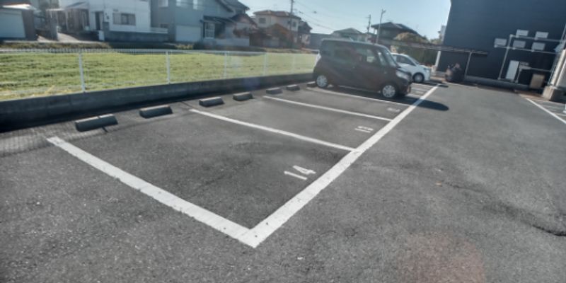 レオパレスＧＲＡＺＩＡ 駐車場
