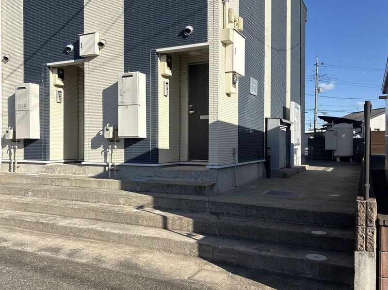 レオネクストラパン美園Ｂ エントランス