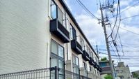 レオパレスヴェセル 外観