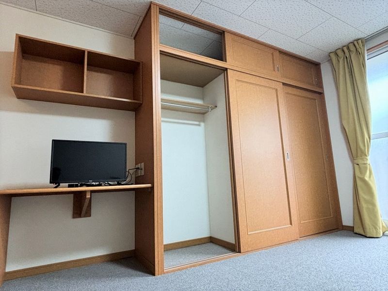 レオパレスプリメーロ 収納
