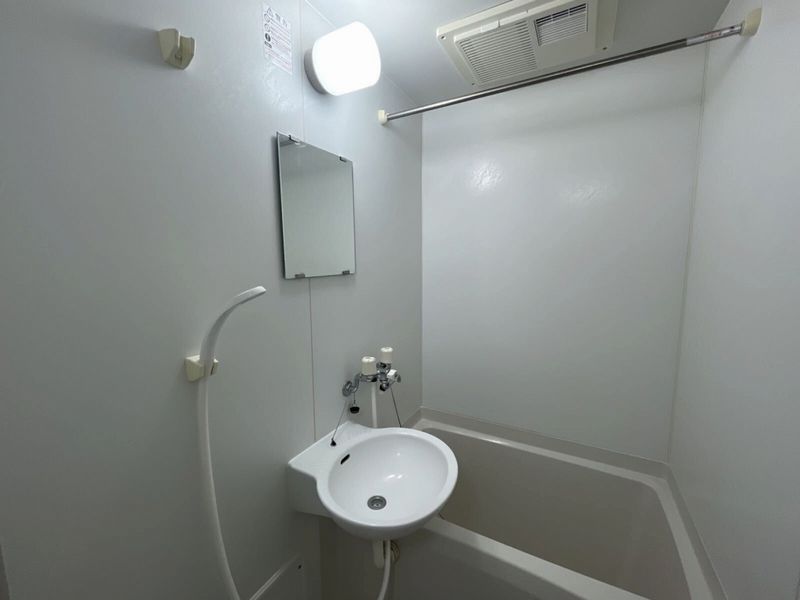 レオパレスグランデームケイ 風呂