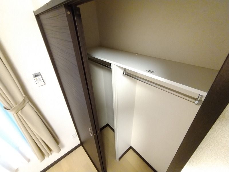 レオネクストＰＩＭＡ 収納