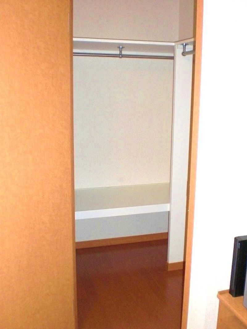 レオパレスヴェルドミール大和 収納