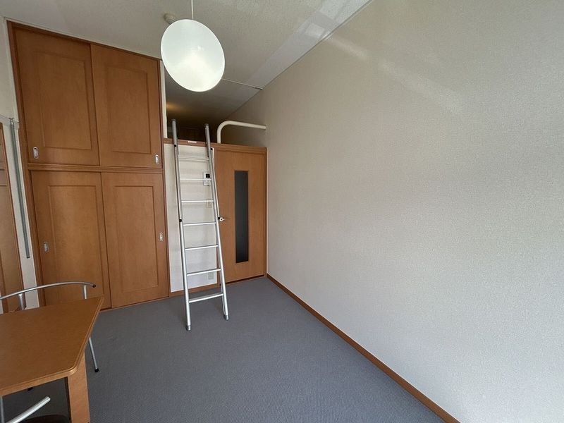 レオパレスクレールＳＫ 居間