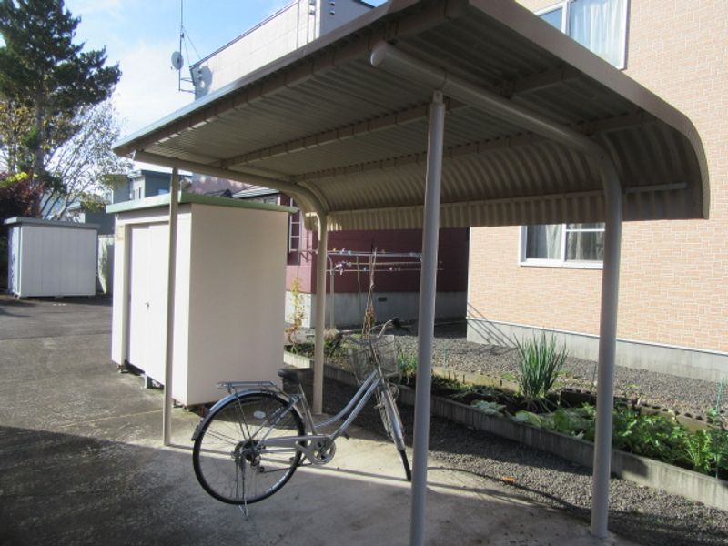 レオパレスカムイ 共用部分