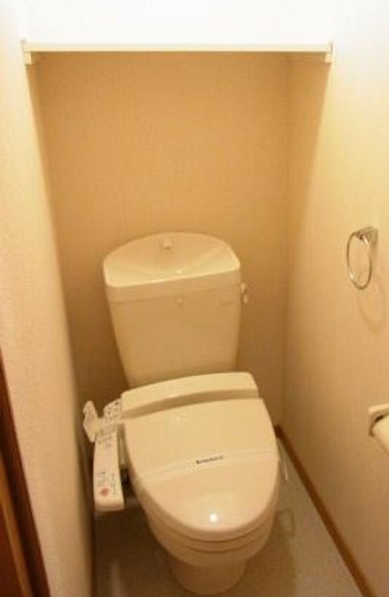 レオパレスエストゥベンダ トイレ