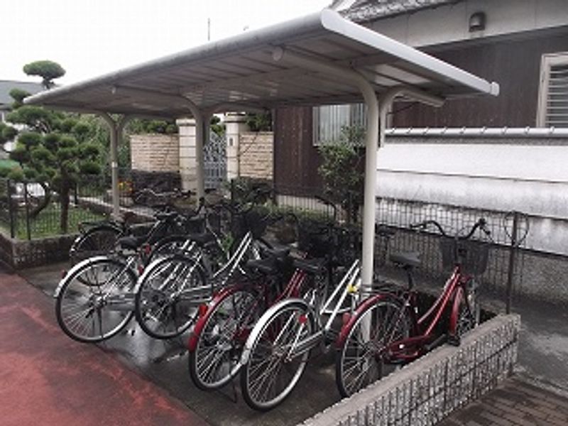 レオパレスフルール 共用部分