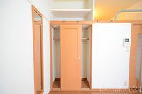 レオパレスＩＷＡＳＥ　Ｔ・Ｒ・Ｙ 収納