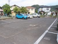 レオパレスハーモニー高川原 駐車場