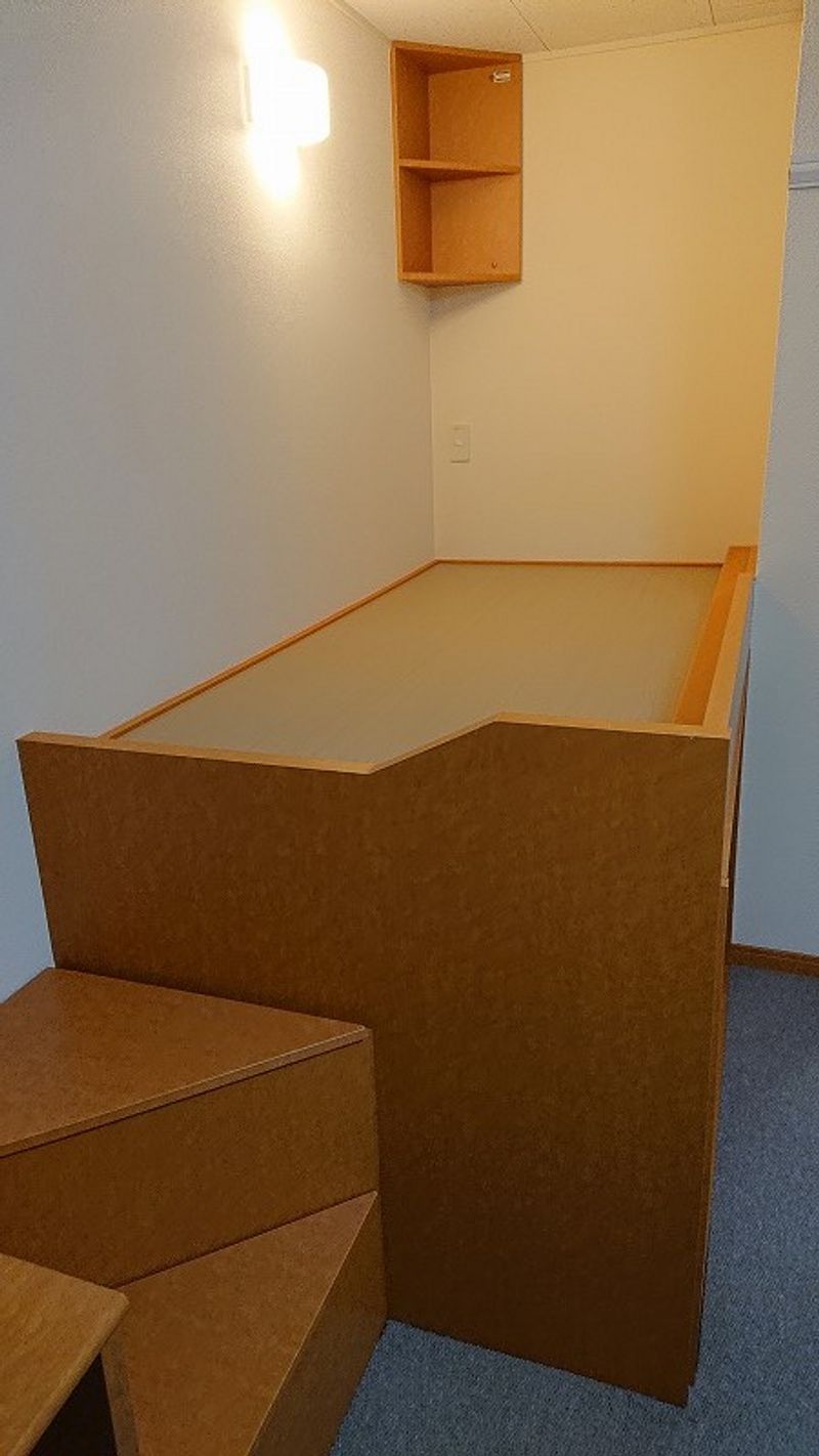 レオパレスシャトル 寝室