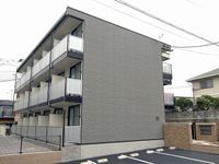 レオパレスプレミール 駐車場