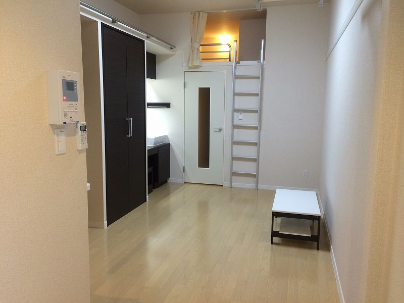 レオネクストリベーラ 居間