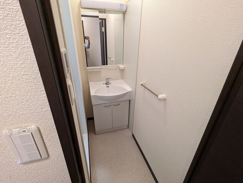レオネクストハイアット 洗面所