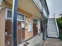 レオパレスＭＯＭＯⅡ 玄関