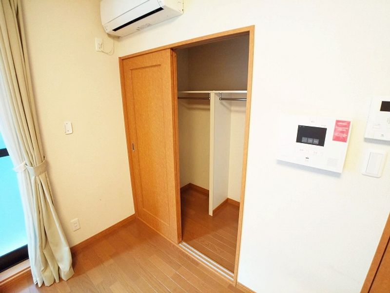 レオパレス蛍茶屋 収納