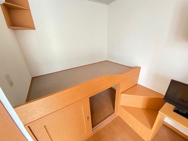 レオパレスオアシス 収納