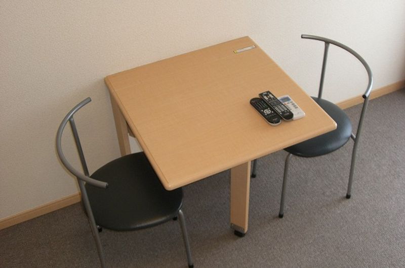 レオパレスチェリー その他