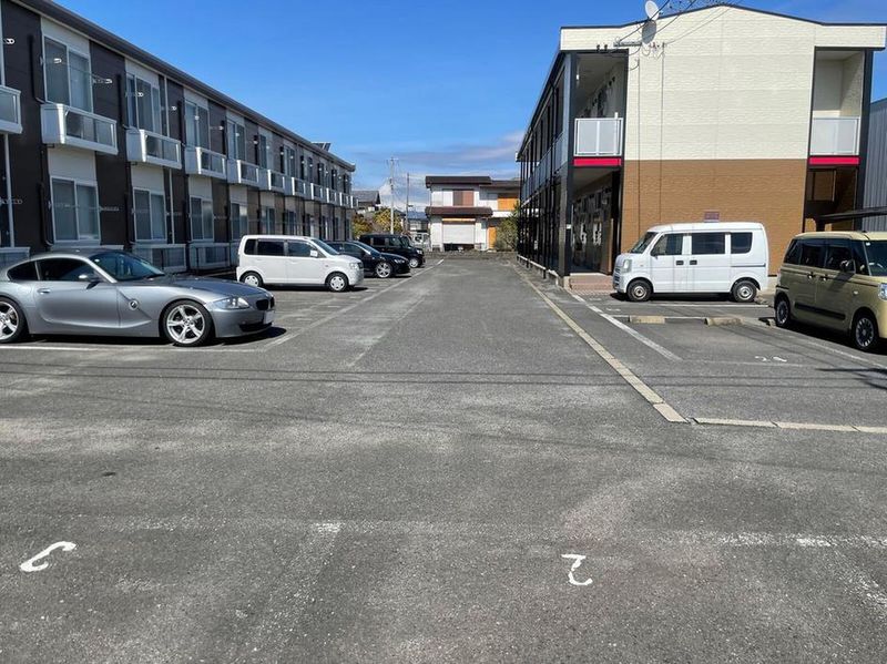 leopalace Balloon 1 주차장