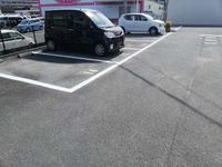レオパレス八女 駐車場