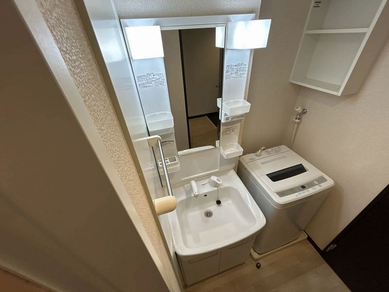 レオネクストサイレントⅡ 洗面台