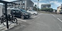 レオパレス三輪弐番館 駐車場