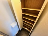 レオパレスアイリス今本町通 玄関