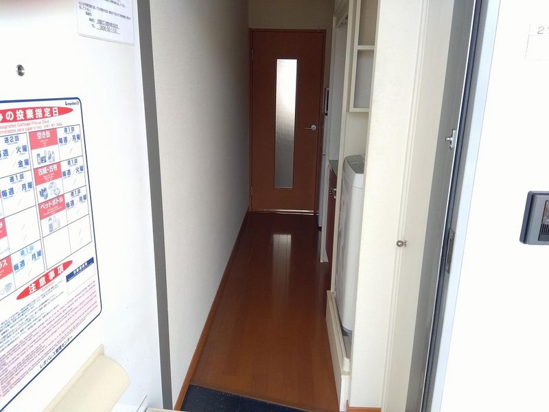 レオパレスＧｒｏｏｖｅｒ 玄関