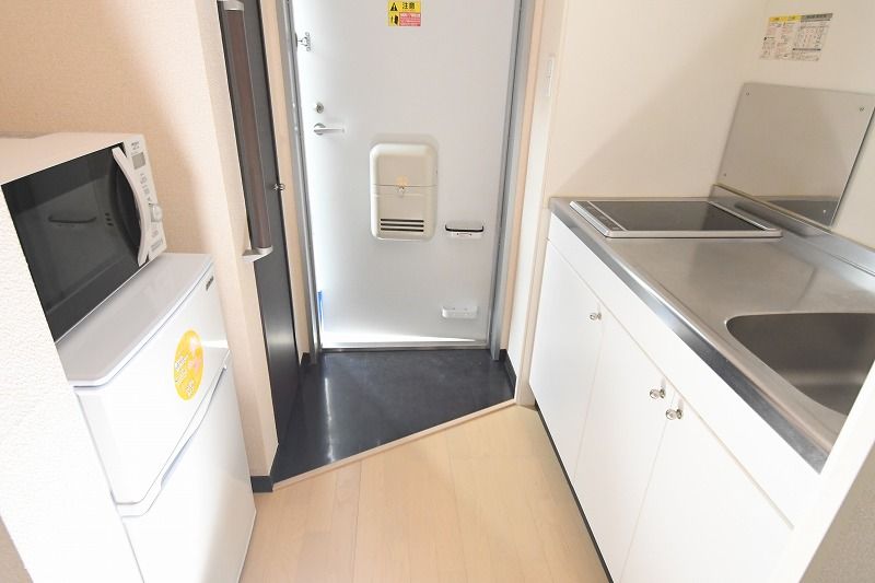 レオネクストヴィラージュ鷺宮 玄関