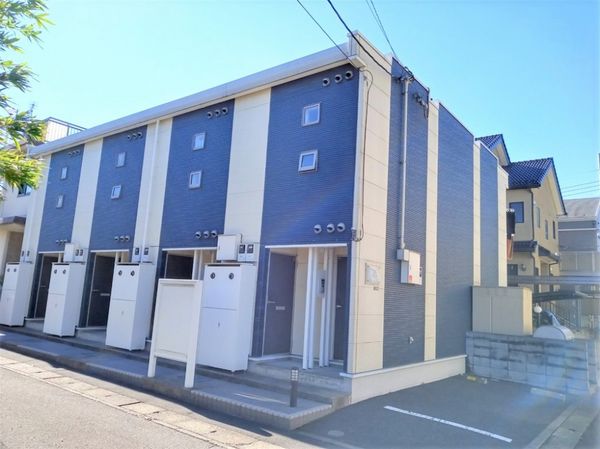 LEONEXT Hikari Heights exterior