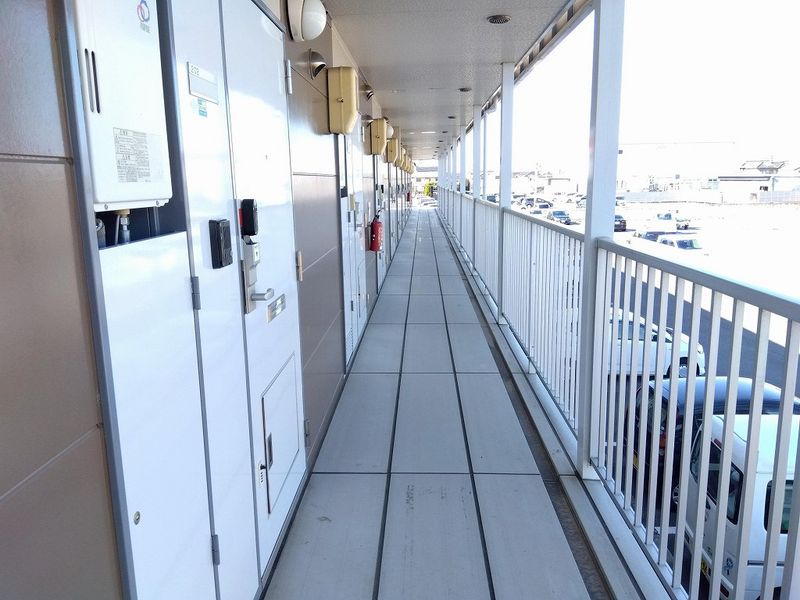 レオパレス城南 共用部分