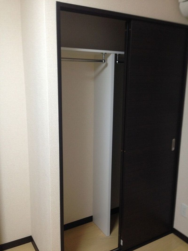 レオネクストレーヴ 収納