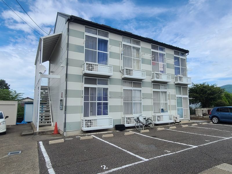 レオパレス中田Ⅱ 外観