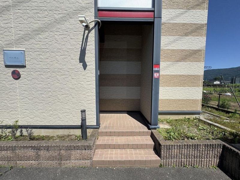 レオパレスパーチェ エントランス