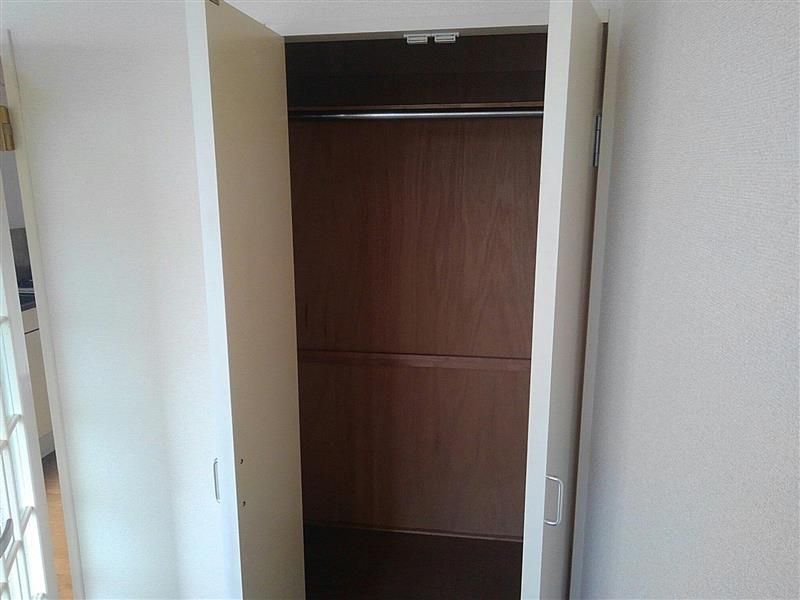 レオパレスユーカリ 収納