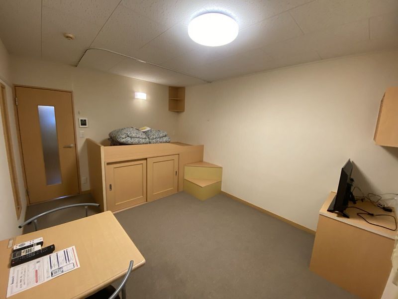 レオネクストアゴーラ 居間