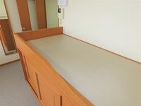レオパレスノヴェル 寝室