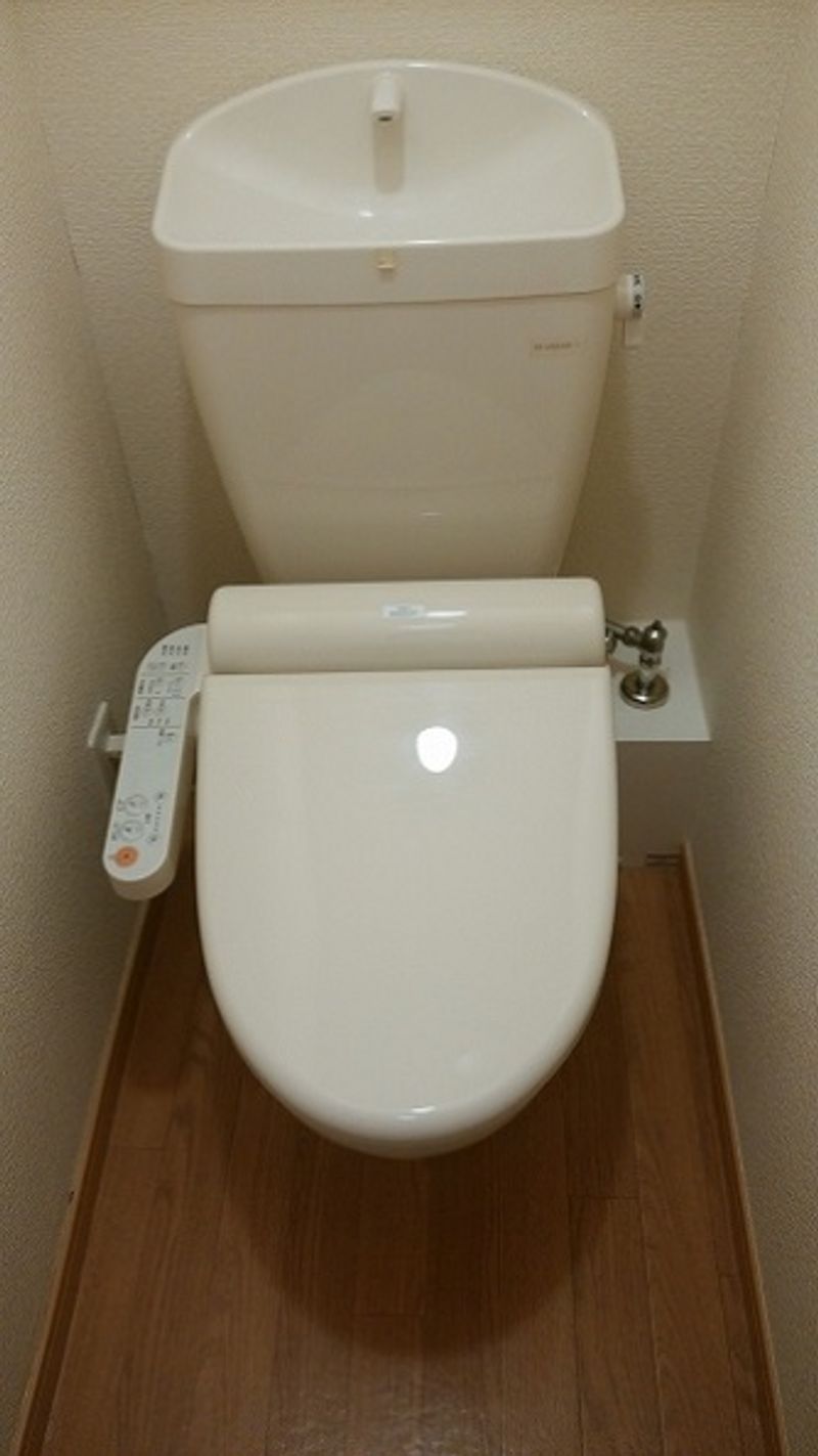 レオパレス本多二丁目 トイレ