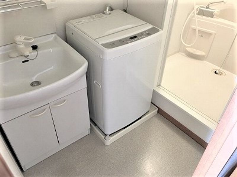 レオパレスアークハイムⅡ 洗面所