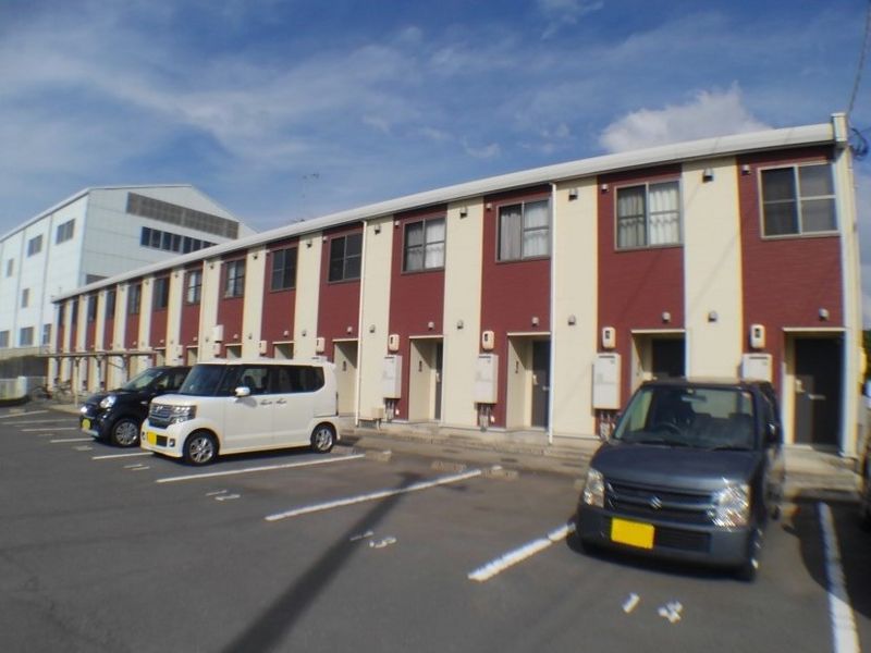 レオネクストルナカーサ 外観