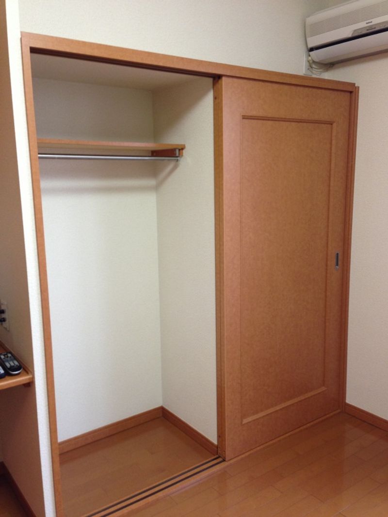 レオパレスアトリオ 収納