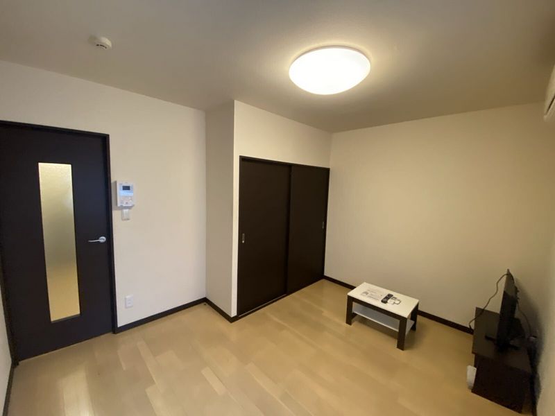 レオネクスト萩原 居間