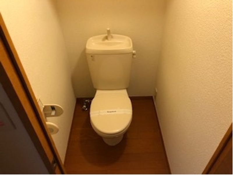 レオパレスピースフルハイツ２ トイレ