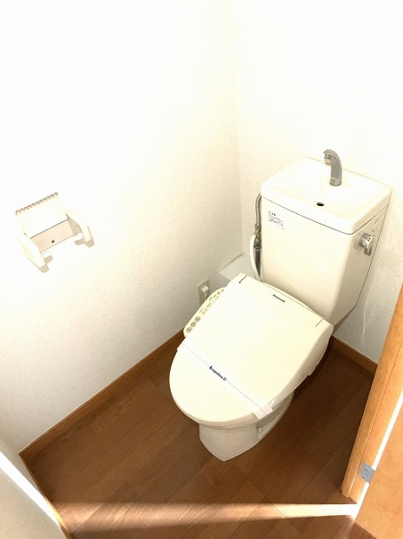 レオパレス美樹 トイレ