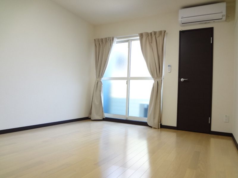 クレイノスリジェ その他