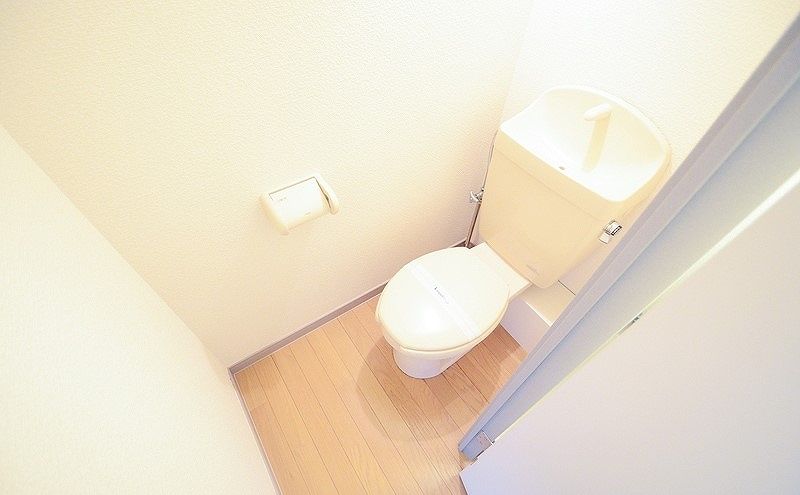 レオパレスブルーマリンⅡ トイレ