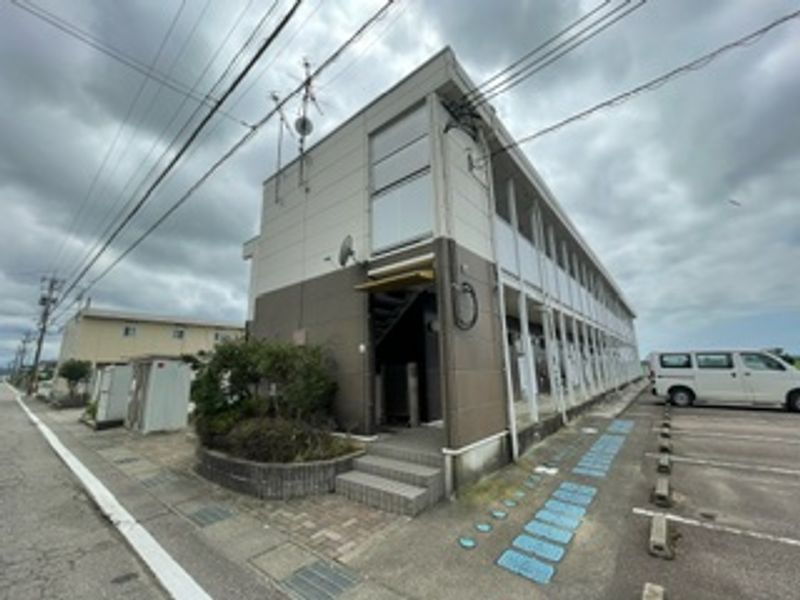 レオパレスセンチュリー 外観