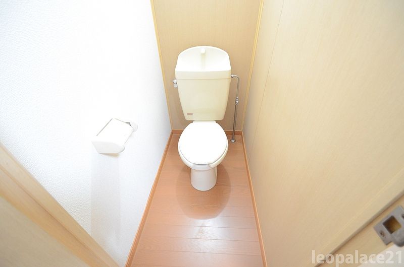 レオパレス茜山 トイレ