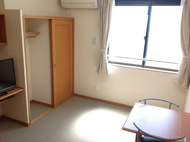 レオパレスＭファイン 居間