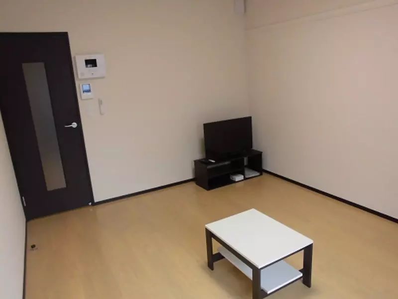 レオネクストフザンリード　Ⅱ 居間